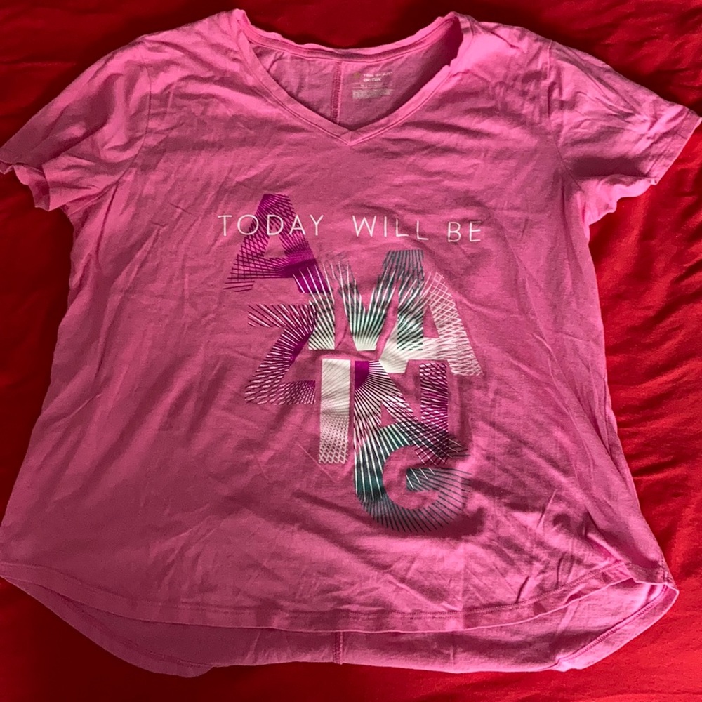 3/$24 or 5/$30 - EUC Tek Gear workout top